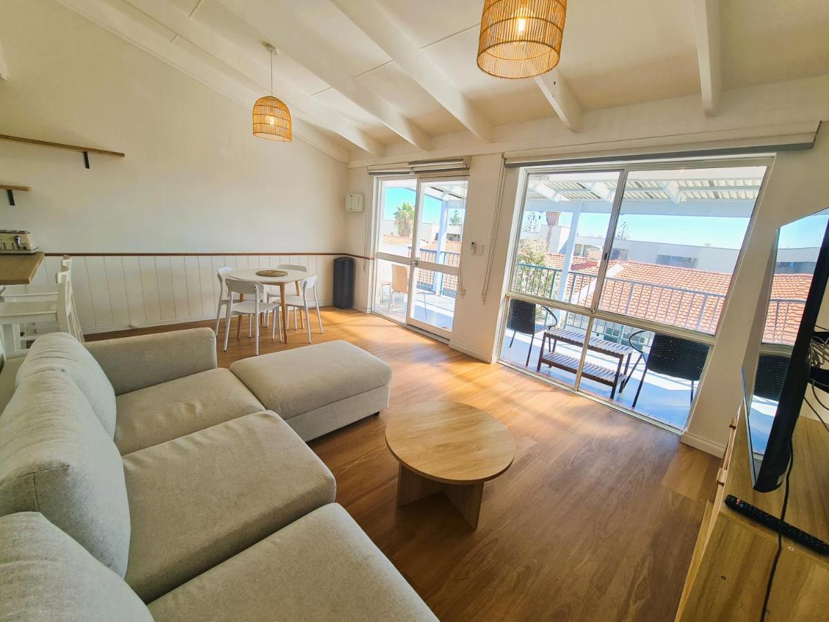 West Beach Lagoon 114 - Ocean Views West Perth ภายนอก รูปภาพ
