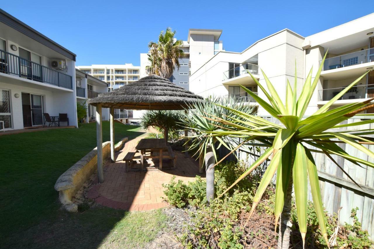 West Beach Lagoon 114 - Ocean Views West Perth ภายนอก รูปภาพ